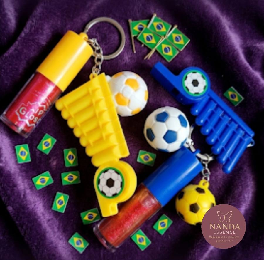 Gloss e apito com chaveiro Copa(cada)